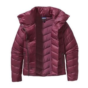 Women’s Patagonia Puffer Jacket (Women’s M)